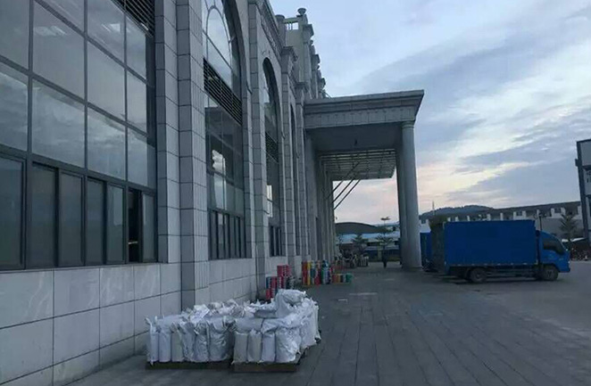 12月23日 珠江首批1200扎 电线踏上非洲大陆，非洲市场需要珠江51漫画