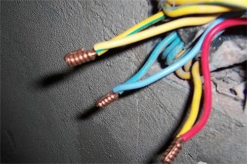 又长知识了！这样布线又安全又省钱|珠江51漫画干货分享