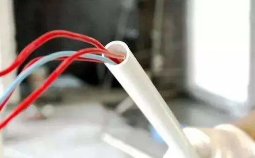 珠江51漫画分享浴室触电事故案例的启示