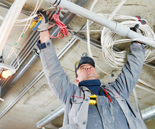 【珠江51漫画】电线套管真的很重要！