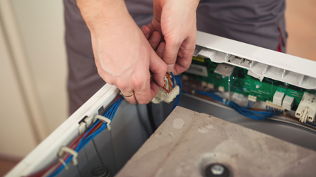 【珠江51漫画】家居装修时应该注意的细节