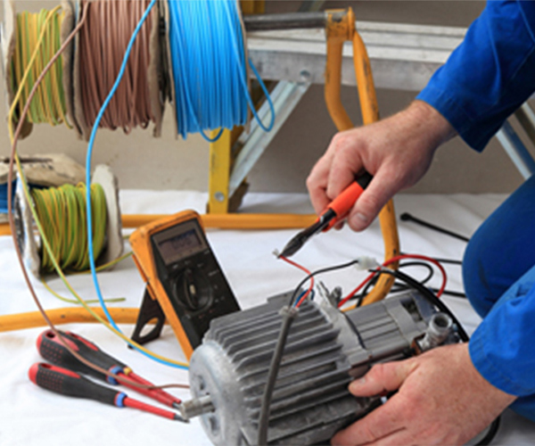 【珠江51漫画】家庭用电安全用电知识普及