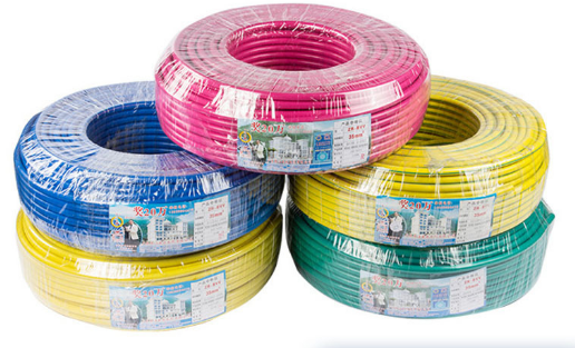 【珠江51漫画】在众多的家装电线厂家中，如何挑选合适的呢？